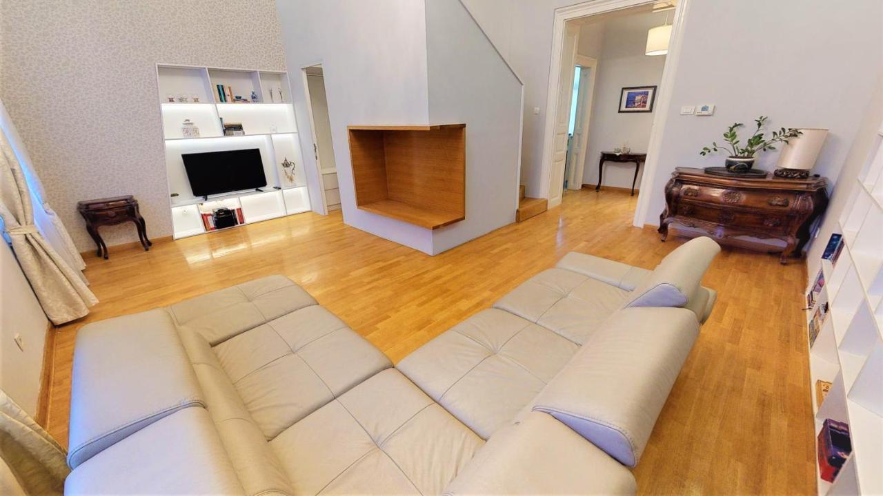 La Dolce Vita Zagreb, Centrally Located & Spacious Lägenhet Exteriör bild